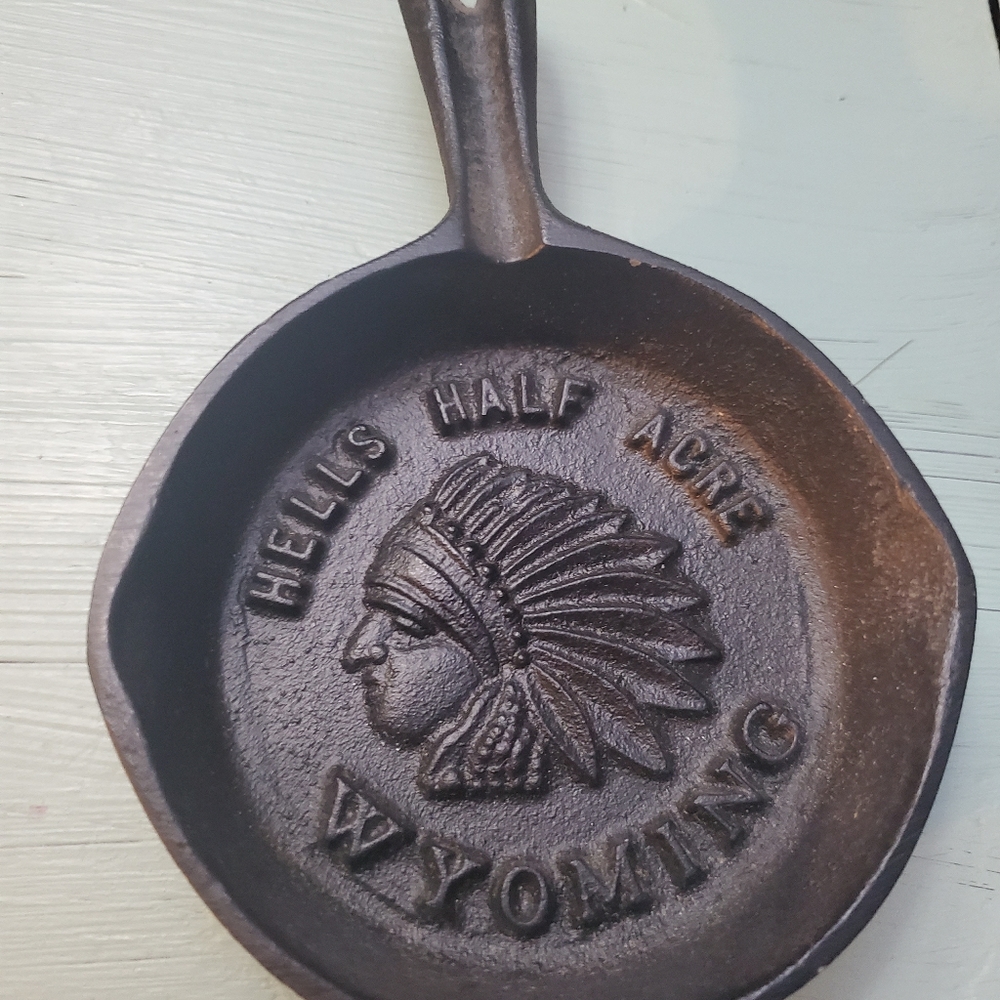 Hells half Acre Wyoming  souvenir, mini skillet